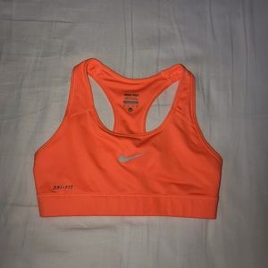 NIKE sports bra